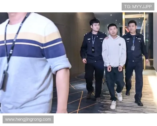 【3大】反转!《XX》的真实身份,我被这2个细节骗了整整8集!